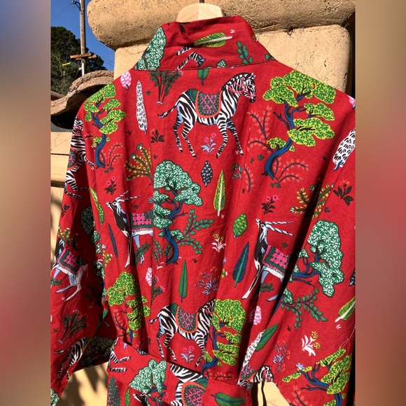 🦢🔮🍷 Printfresh bathrobe in Antelope Forest 🦢🔮🍷 - Picture 6 of 9